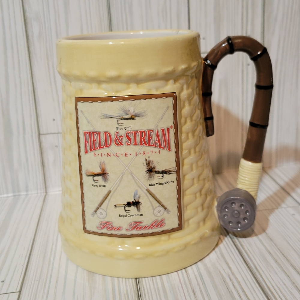 Field & Stream Fly Fishing Rod & Yellow Woven Tackle Box Drink Stein Tankard